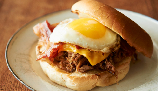 bbq-beef-bacon-egg-sandwich