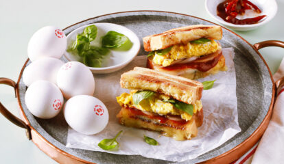 Spicy Egg & Cheese Toasties