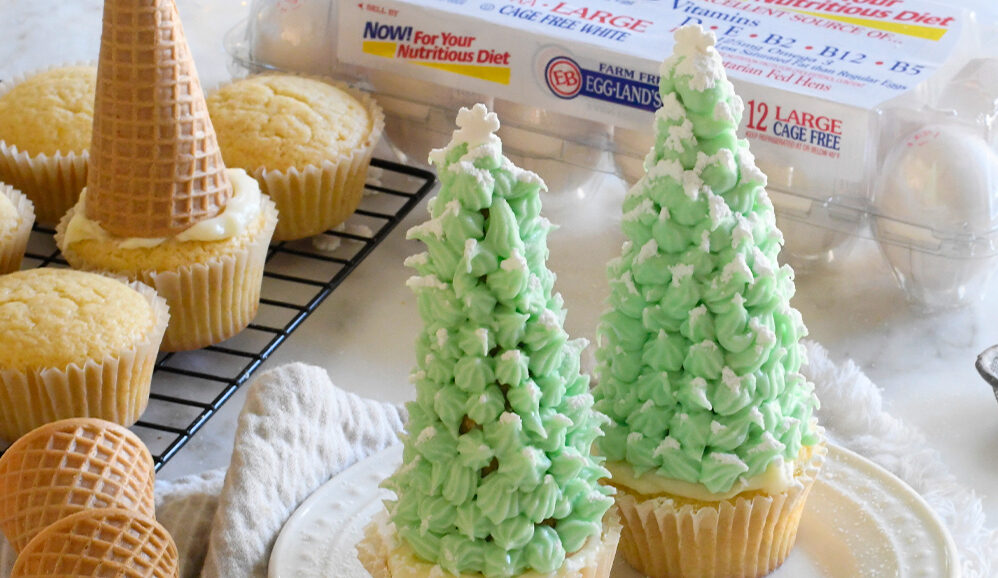 Photo of Christmas Tree Cupcakes