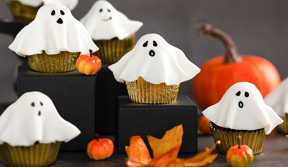 Photo of Ghostly Chocolate Cupcakes